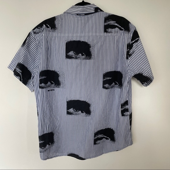 NWOT OBEY SHORTSLEEVE BUTTON-UP - Picture 6 of 6